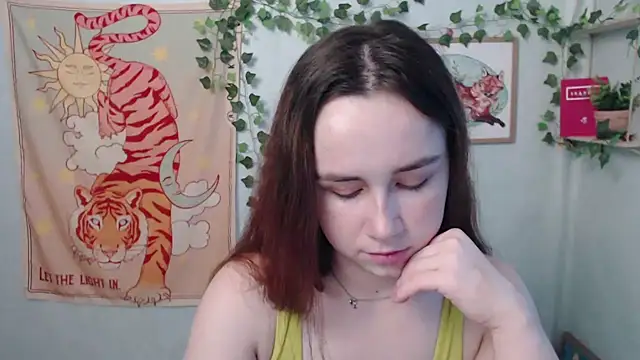 VeryVeryVeryShy  online show from June 2026 05:38:01 AM