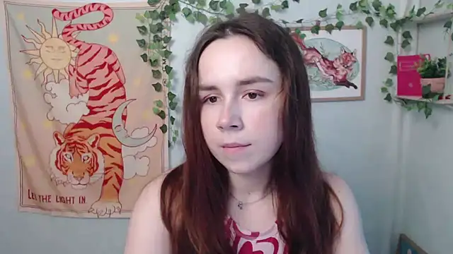 VeryVeryVeryShy  online show from June 2026 05:45:01 AM
