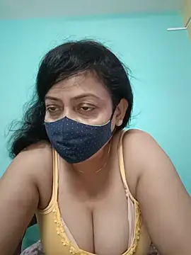 Snapshot of love_suman chatting on July 2026 01:00:01 AM love suman online show from July 2026 01:00:01 AM