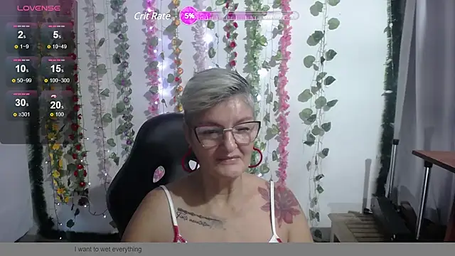 Snapshot of bety-cum2 chatting on December 2024 12:06:01 PM bety-cum2 online show from December 2024 12:06:01 PM