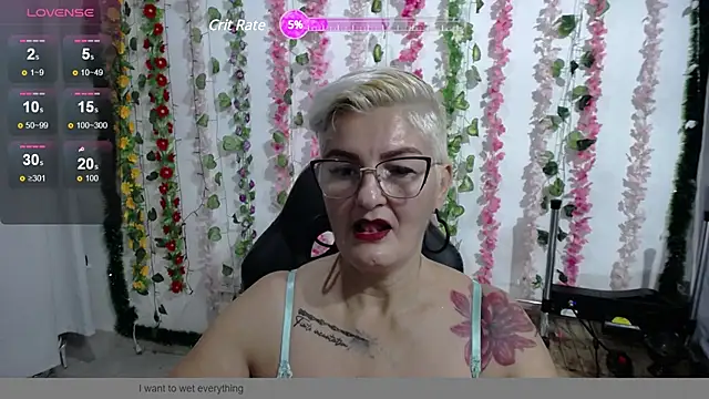 Snapshot of bety-cum2 chatting on December 2024 10:13:01 AM bety-cum2 online show from December 2024 10:13:01 AM