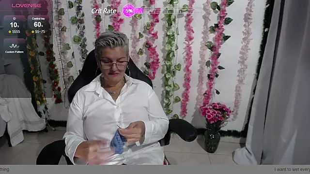 Snapshot of bety-cum2 chatting on January 2025 11:59:02 AM bety-cum2 online show from January 2025 11:59:02 AM