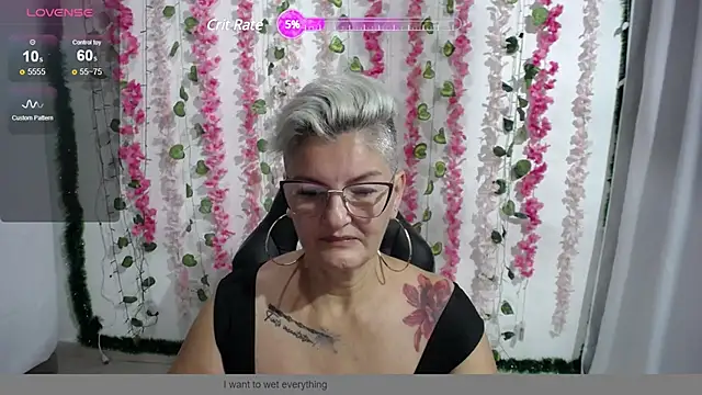 Snapshot of bety-cum2 chatting on February 2025 09:08:02 AM bety-cum2 online show from February 2025 09:08:02 AM
