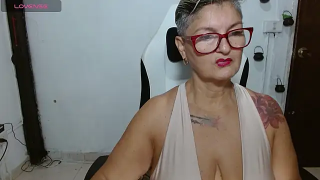 bety-cum2 online show from June 2026 01:48:02 PM