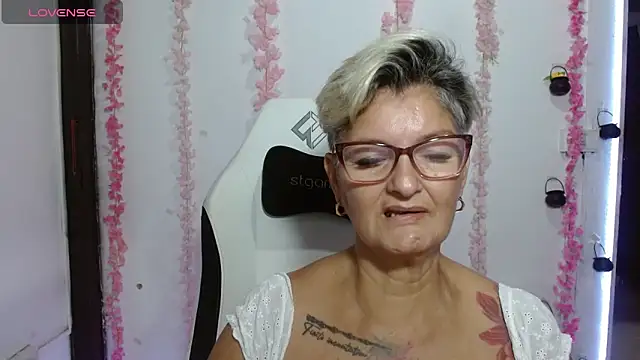 bety-cum2 online show from June 2026 12:05:02 PM