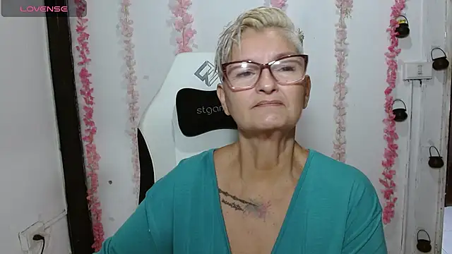 bety-cum2 online show from July 2026 12:30:02 PM