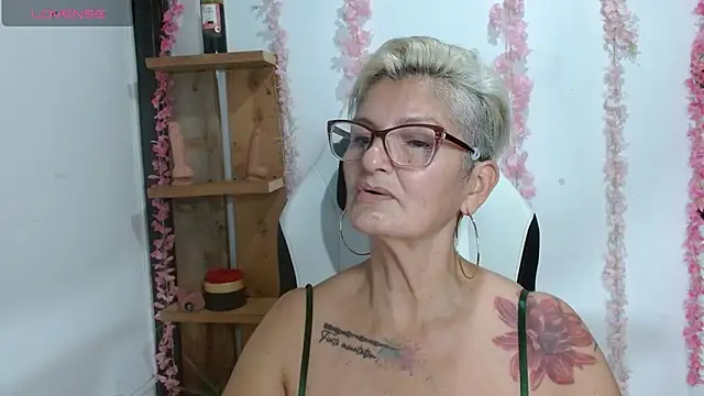 bety-cum2 online show from July 2026 12:52:02 AM