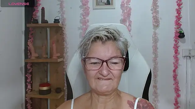 bety-cum2 online show from August 2026 02:19:01 PM