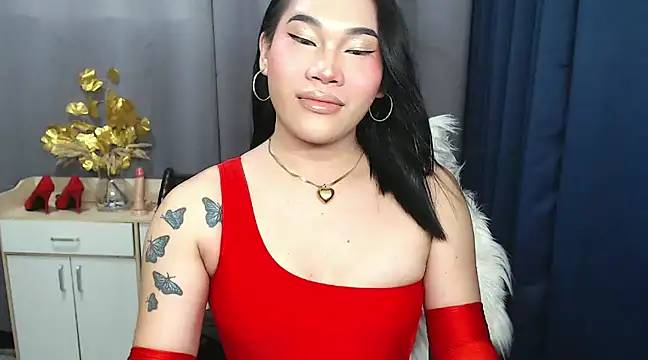 Snapshot of Ur_Fantastic_Lina chatting on December 2024 01:32:02 PM Ur Fantastic Lina online show from December 2024 01:32:02 PM