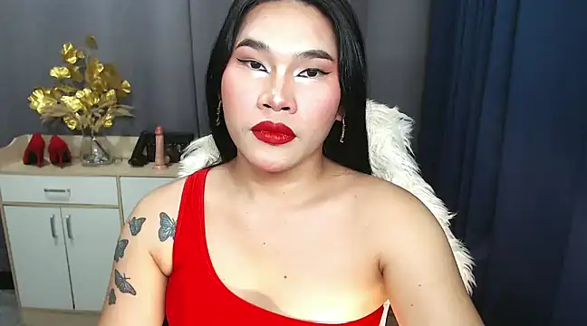 Snapshot of Ur_Fantastic_Lina chatting on January 2025 11:05:02 PM Ur Fantastic Lina online show from January 2025 11:05:02 PM