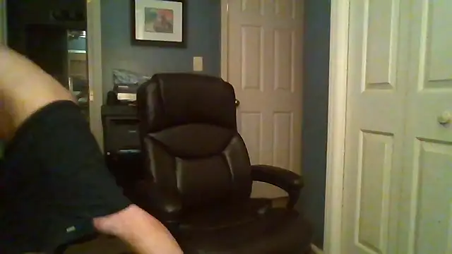 Snapshot of RobertLacrosse chatting on January 2025 07:09:01 AM RobertLacrosse online show from January 2025 07:09:01 AM