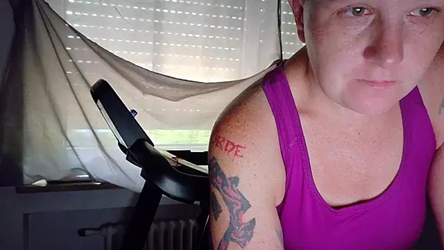 Snapshot of wetgerman_2 chatting on June 2026 10:13:01 AM wetgerman 2 online show from June 2026 10:13:01 AM