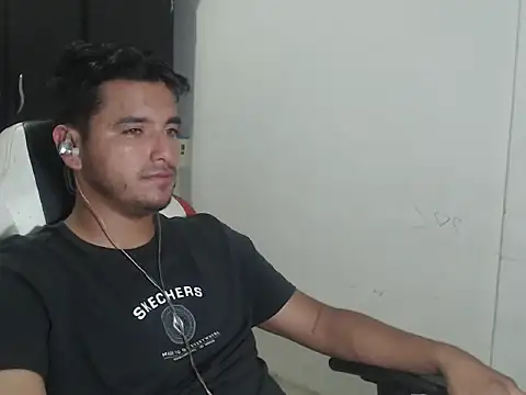 kylian 07 online show from December 2025 02:49:01 AM