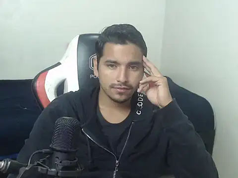Snapshot of kylian_07 chatting on June 2026 02:25:05 AM kylian 07 online show from June 2026 02:25:05 AM