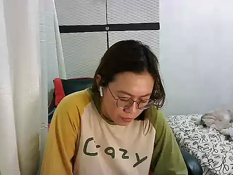 crizzybel online show from March 2025 05:02:01 AM