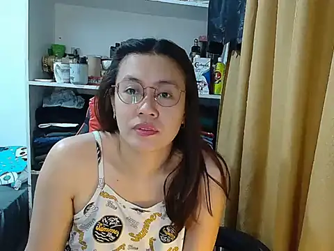 crizzybel online show from February 2026 10:06:01 PM