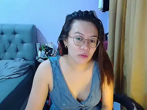 crizzybel online show from June 2026 09:05:02 PM