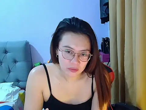 crizzybel online show from June 2026 06:51:02 AM