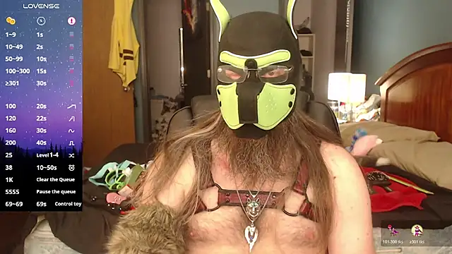 kinkywolf429 online show from May 2026 10:37:02 PM