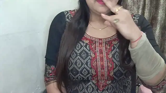 Snapshot of Zoya_Varma004 chatting on January 2025 02:36:01 PM Zoya Varma004 online show from January 2025 02:36:01 PM