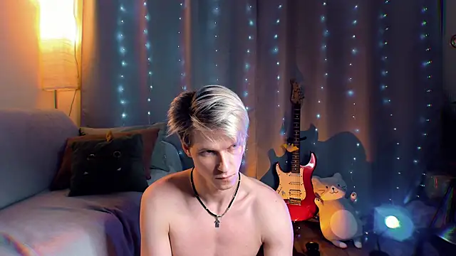 Breston Sweet online show from February 2026 10:39:01 PM