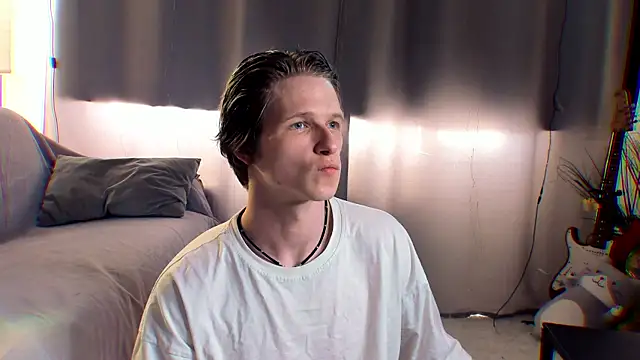 Breston Sweet online show from June 2026 05:01:02 PM