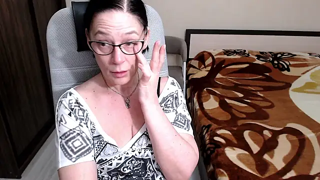 Snapshot of BelovedLady chatting on March 2025 04:50:02 PM BelovedLady online show from March 2025 04:50:02 PM