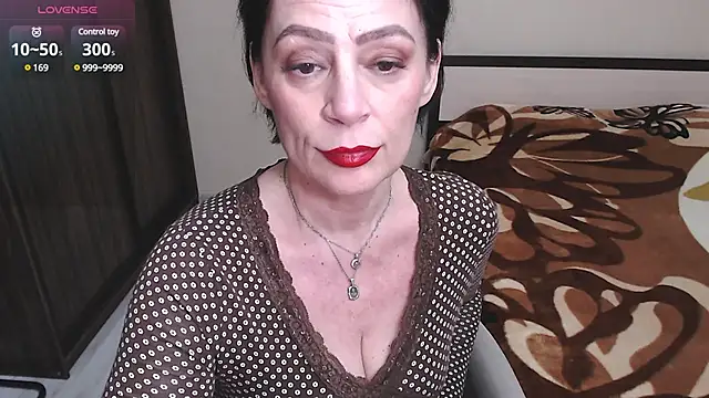 Snapshot of BelovedLady chatting on March 2025 11:56:01 PM BelovedLady online show from March 2025 11:56:01 PM