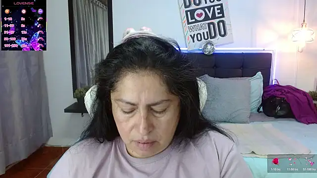 Keyla01  online show from March 2026 04:12:02 PM