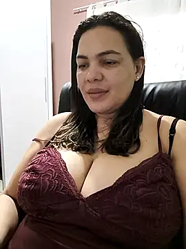 Snapshot of pretty_architect chatting on October 2025 07:37:01 PM pretty architect online show from October 2025 07:37:01 PM