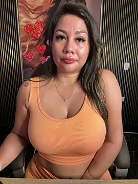 Snapshot of ValeryGrey chatting on February 2026 03:53:01 PM ValeryGrey online show from February 2026 03:53:01 PM