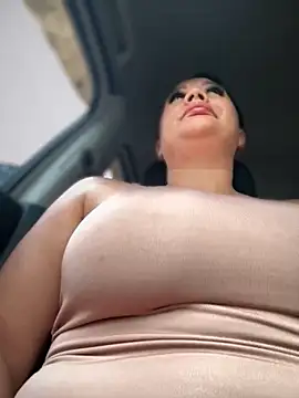 Snapshot of ValeryGrey chatting on March 2026 07:07:02 PM ValeryGrey online show from March 2026 07:07:02 PM