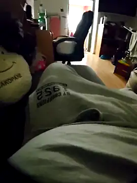 Snapshot of anonymus9006 chatting on March 2025 10:50:01 AM anonymus9006 online show from March 2025 10:50:01 AM