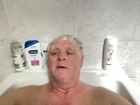 Snapshot of bigbadjon69 chatting on April 2026 01:28:01 PM bigbadjon69 online show from April 2026 01:28:01 PM
