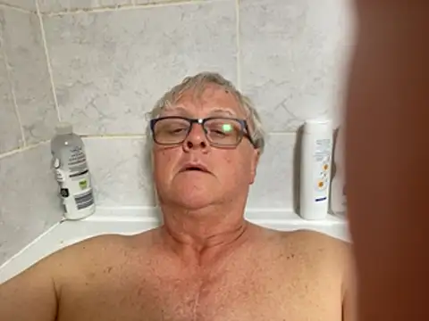 Snapshot of bigbadjon69 chatting on May 2026 11:29:02 AM bigbadjon69 online show from May 2026 11:29:02 AM