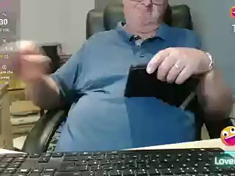 Snapshot of bigbadjon69 chatting on May 2026 09:41:01 PM bigbadjon69 online show from May 2026 09:41:01 PM