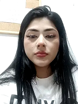 lucy26  online show from January 2025 05:41:02 AM