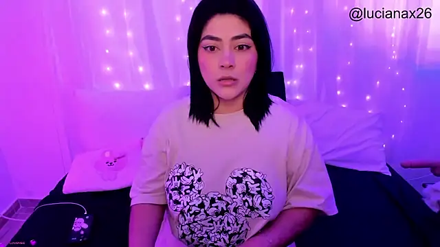 lucy26  online show from November 2025 03:07:01 AM