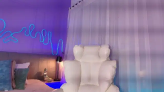 Sofly s online show from May 2026 11:48:02 AM
