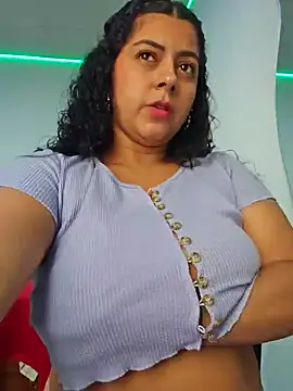 Snapshot of Mary_pinkish chatting on December 2024 09:34:02 PM Mary pinkish online show from December 2024 09:34:02 PM