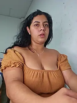 Snapshot of Mary_pinkish chatting on January 2025 05:31:02 AM Mary pinkish online show from January 2025 05:31:02 AM