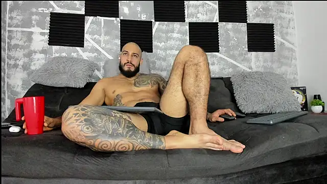 leonidas 18k online show from June 2026 10:34:02 PM