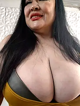 Snapshot of kittyhotass1 chatting on October 2025 12:55:02 PM kittyhotass1 online show from October 2025 12:55:02 PM