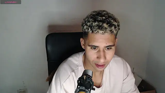 Daiki Jack online show from December 2024 05:27:02 AM