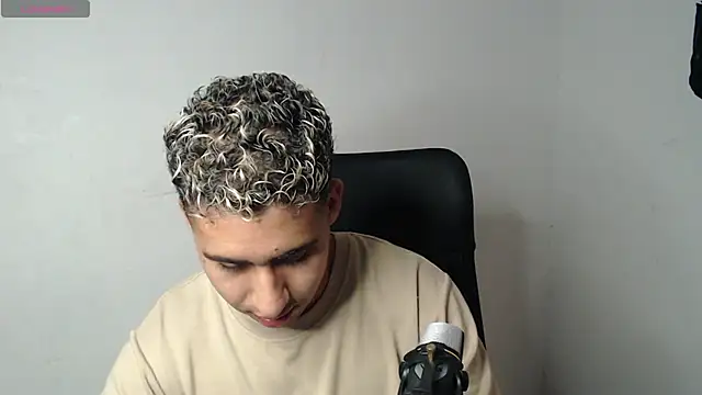 Daiki Jack online show from December 2024 04:01:02 AM