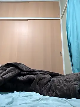 lioncake1221 online show from February 2026 04:00:02 PM