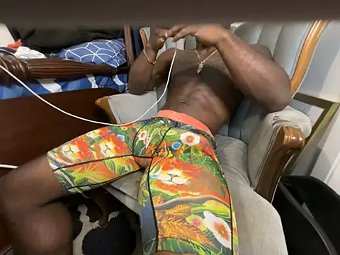 Deeblack02 online show from November 2025 10:54:02 PM