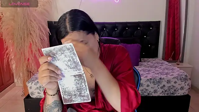 Snapshot of Bianka_olivetto021 chatting on February 2025 01:02:02 AM Bianka olivetto021 online show from February 2025 01:02:02 AM