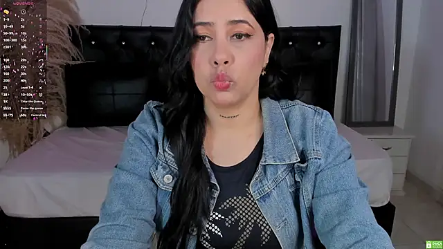 Snapshot of Bianka_olivetto021 chatting on October 2025 02:09:02 AM Bianka olivetto021 online show from October 2025 02:09:02 AM