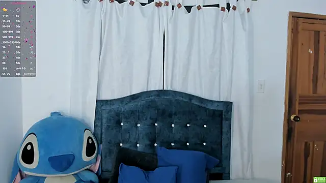 Snapshot of Bianka_olivetto021 chatting on October 2025 01:51:02 AM Bianka olivetto021 online show from October 2025 01:51:02 AM